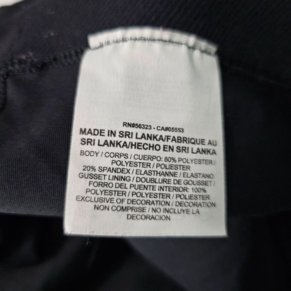 Nike Pro Capri Dri-fit One Legend Legging Black, AJ4264-010, Sz L - Picture 7 of 7